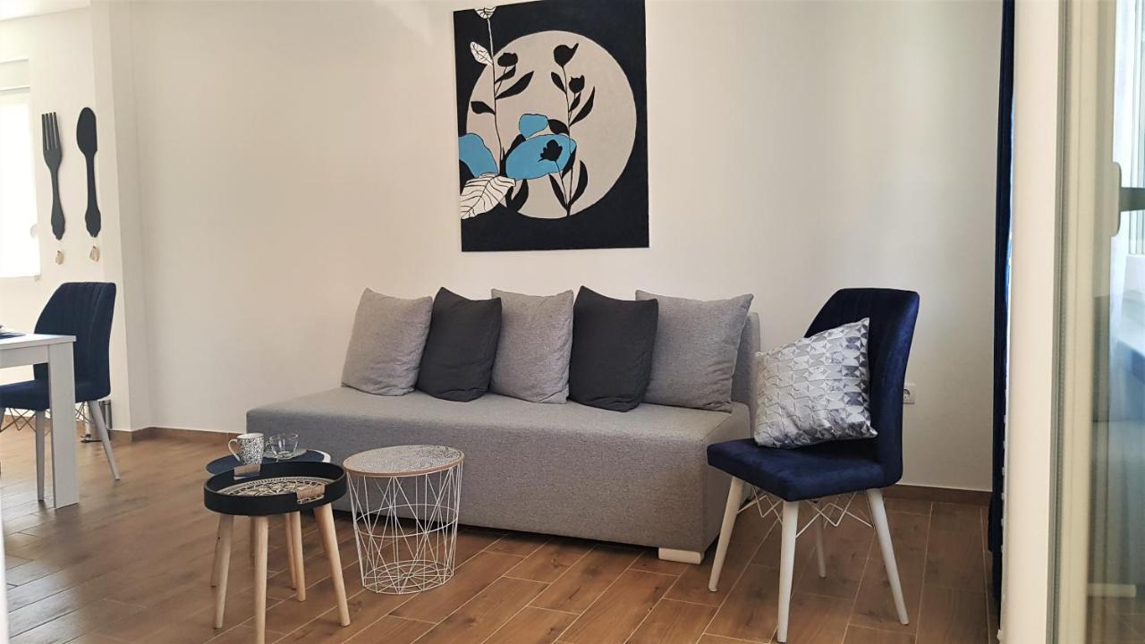 Apartman Astra Sremska Mitrovica Exteriér fotografie
