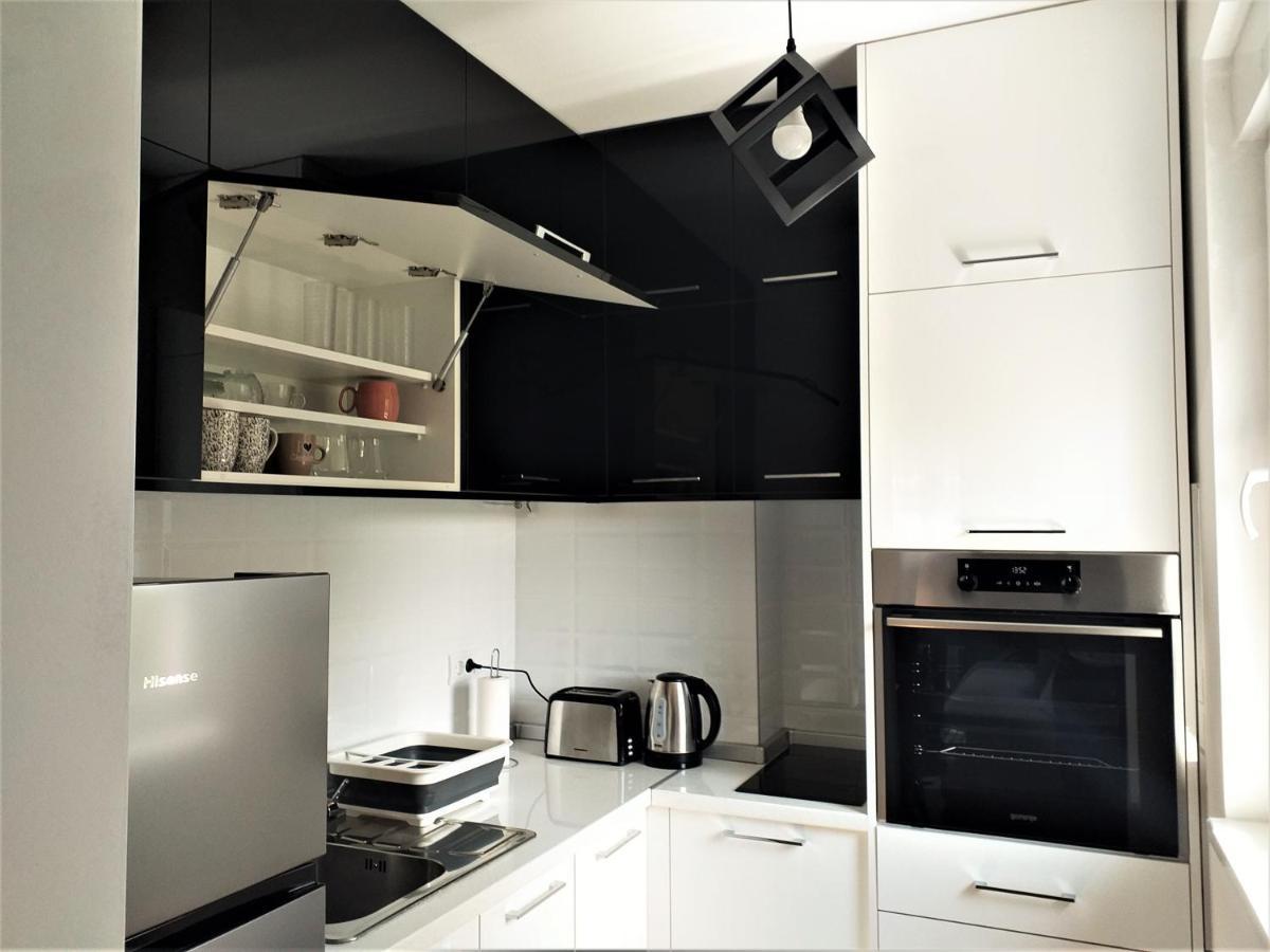 Apartman Astra Sremska Mitrovica Exteriér fotografie